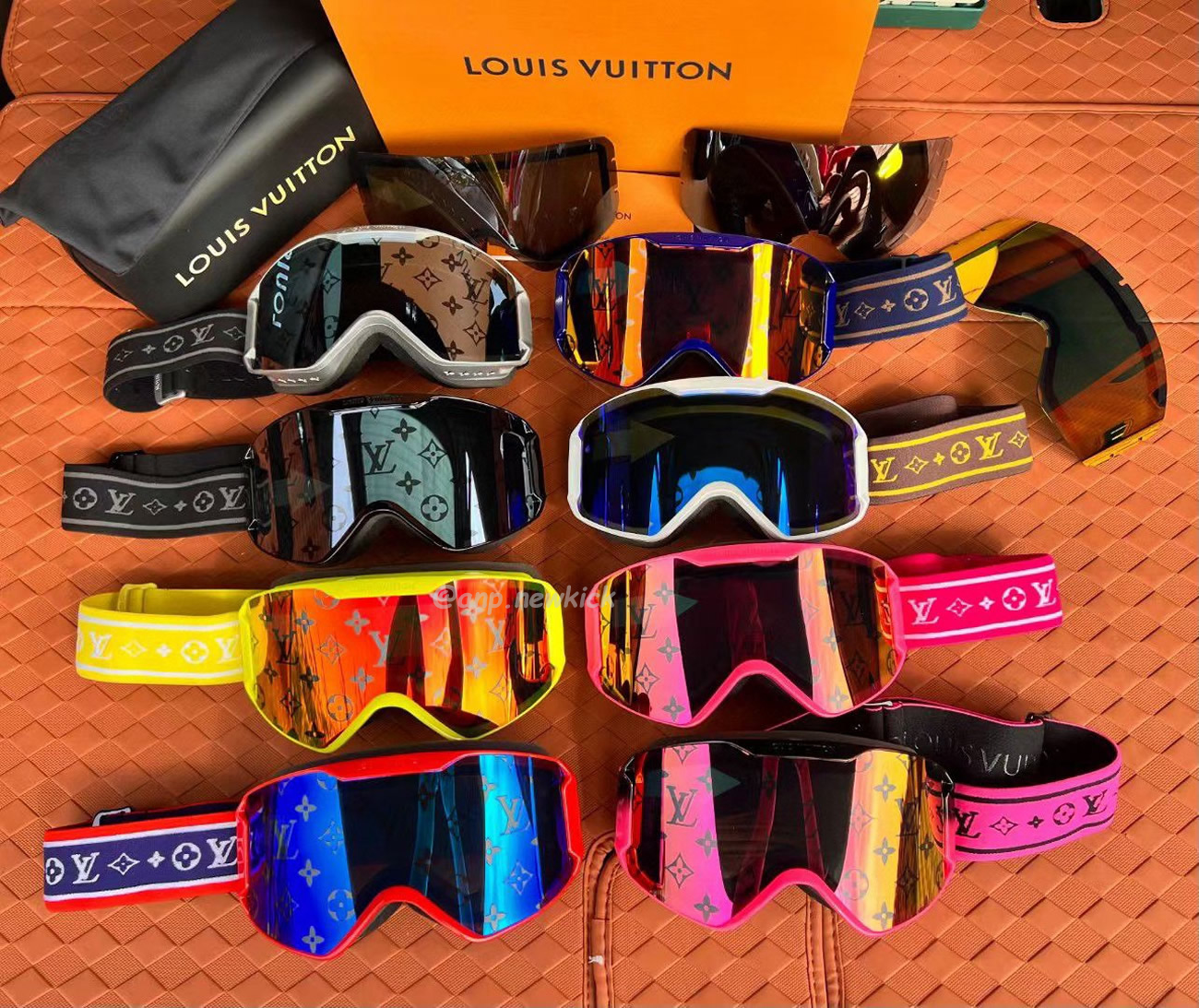 Louis Vuitton Lv Ski Mask Yellow Blue Black Pink Silvery White (6) - newkick.cc